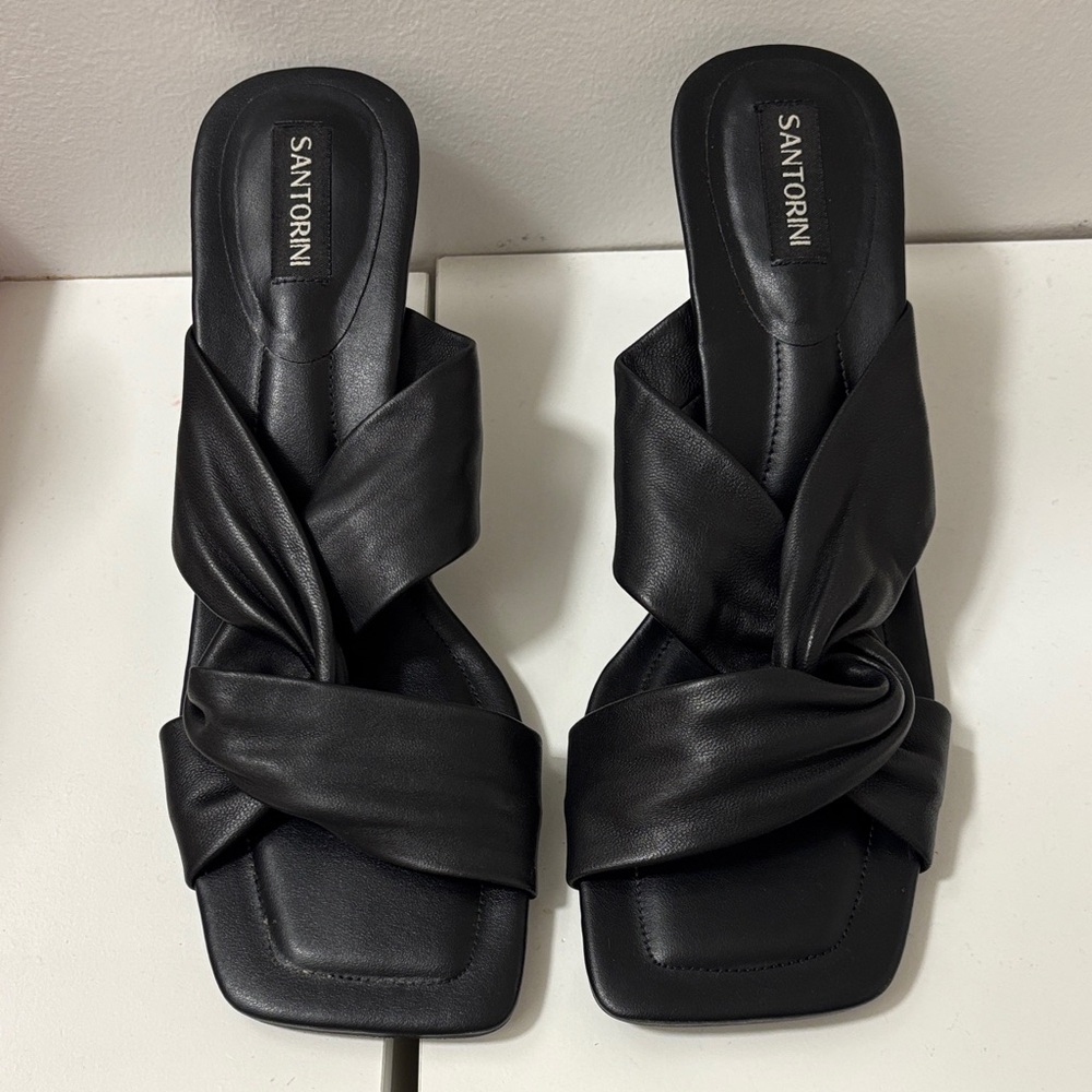 Women's Black Knotted Mules